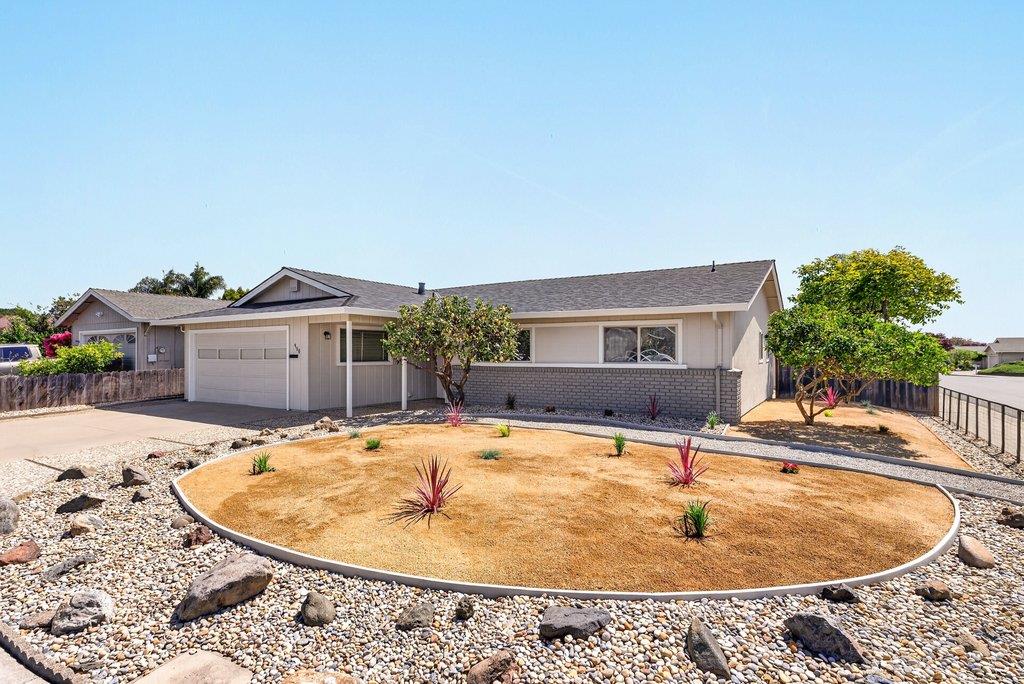 900 McKenzie Ave