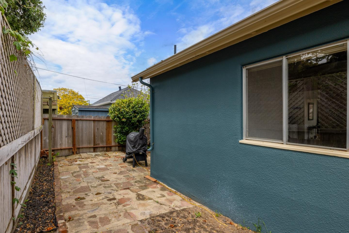 Property photo 35