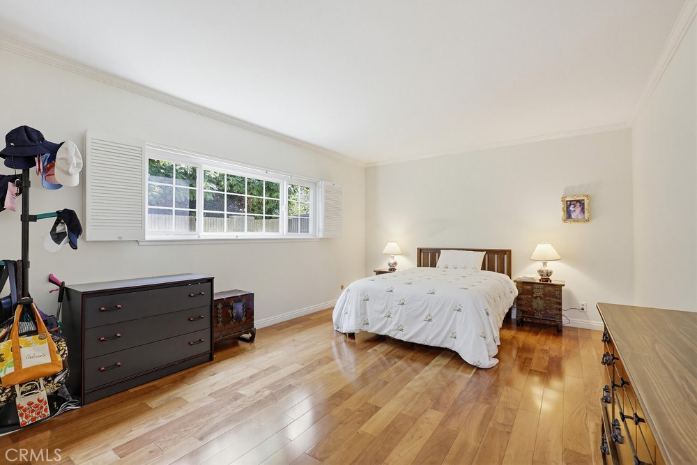 Property photo 44