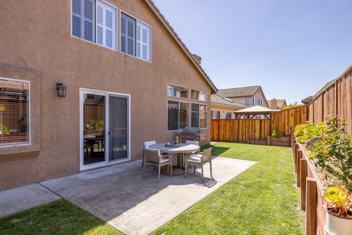 Property photo 24