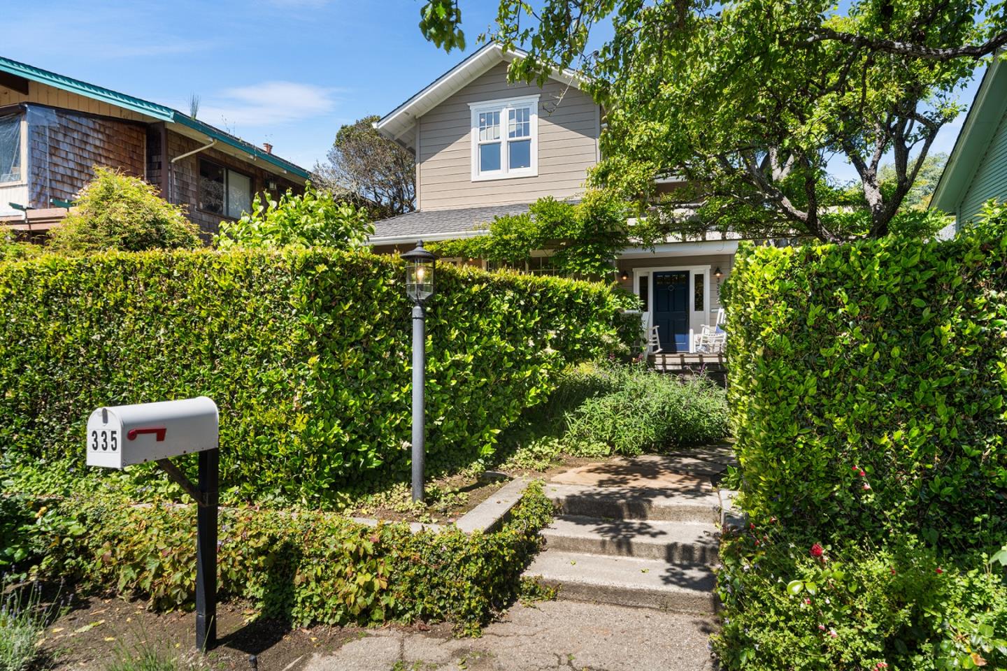 335 13th Ave
