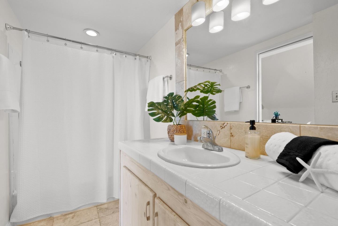 Property photo 50