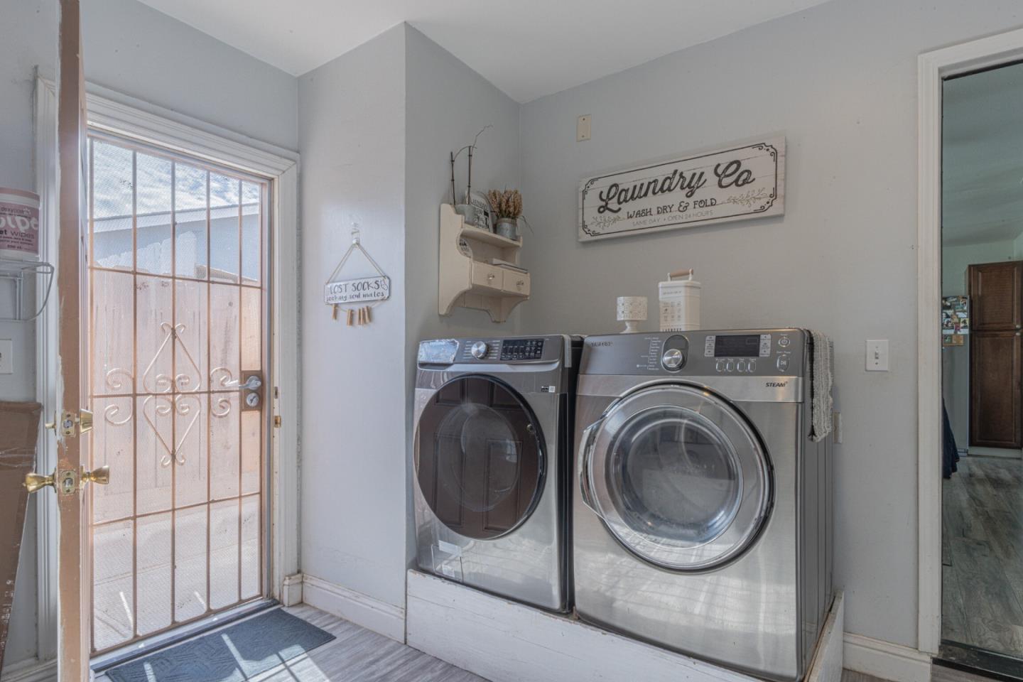 Property photo 35