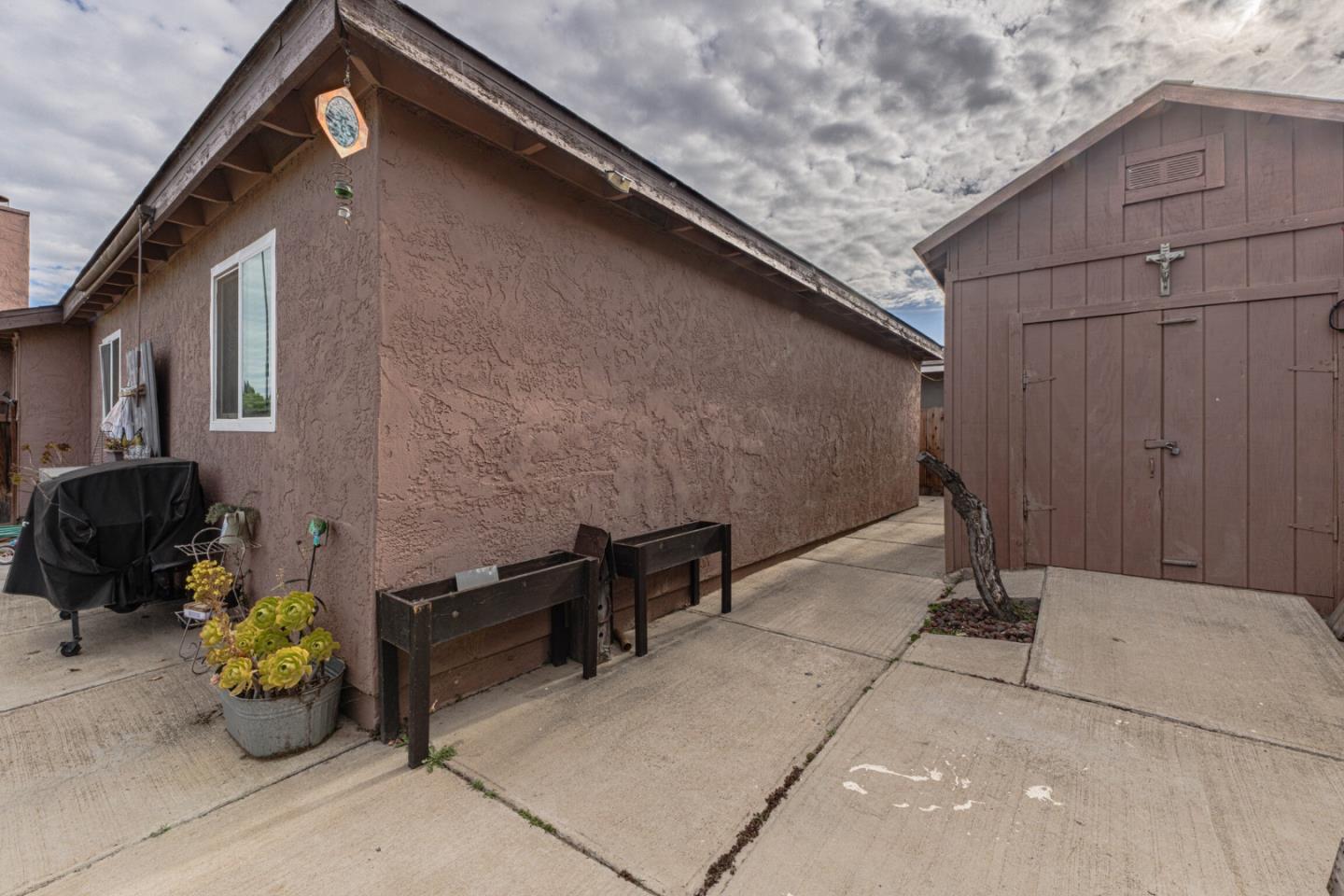 Property photo 40