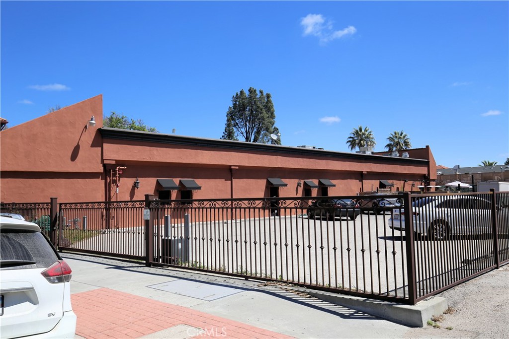 Property photo 31