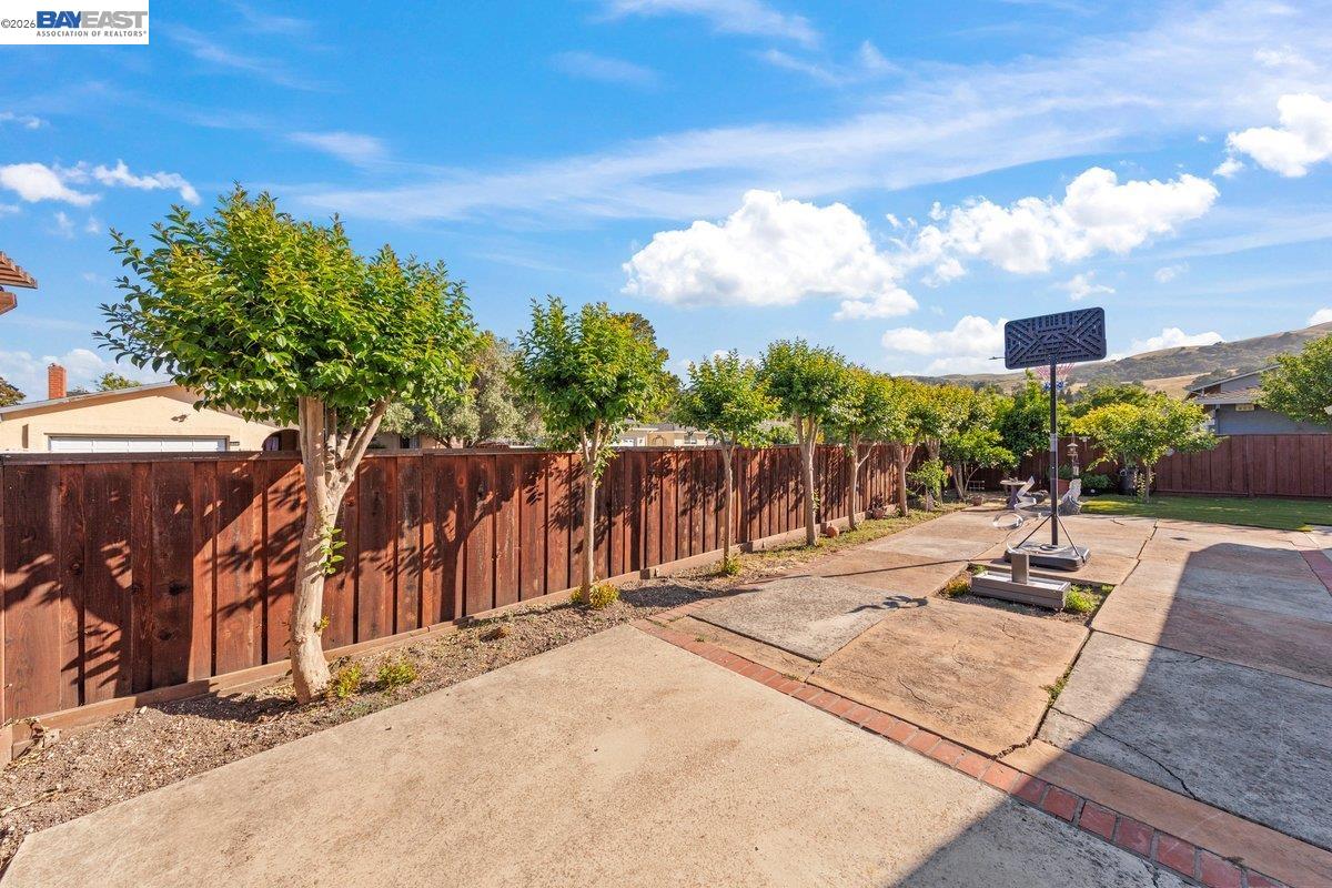 Property photo 35