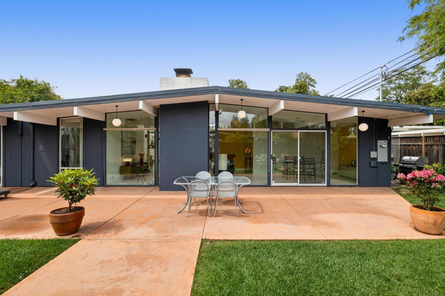 Property photo 36