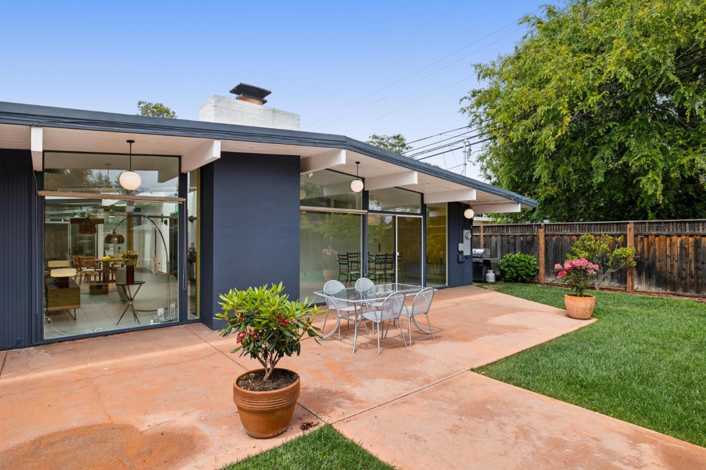 Property photo 37