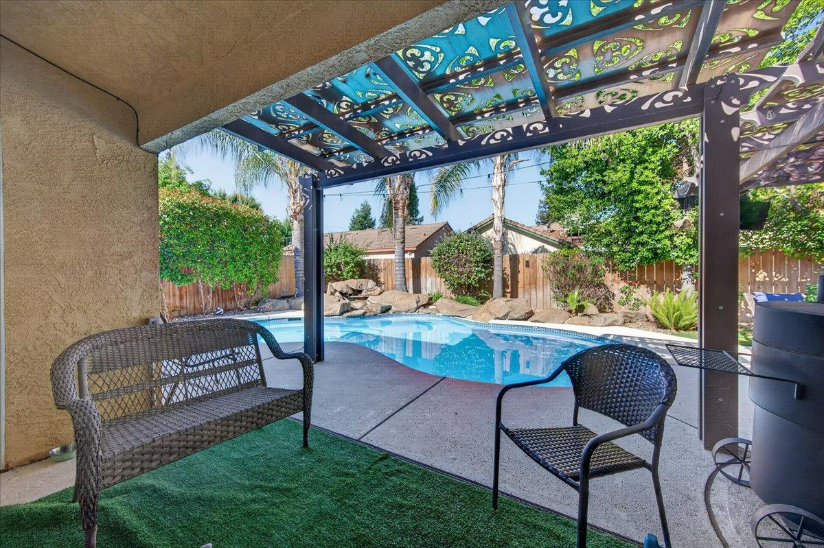 Property photo 36