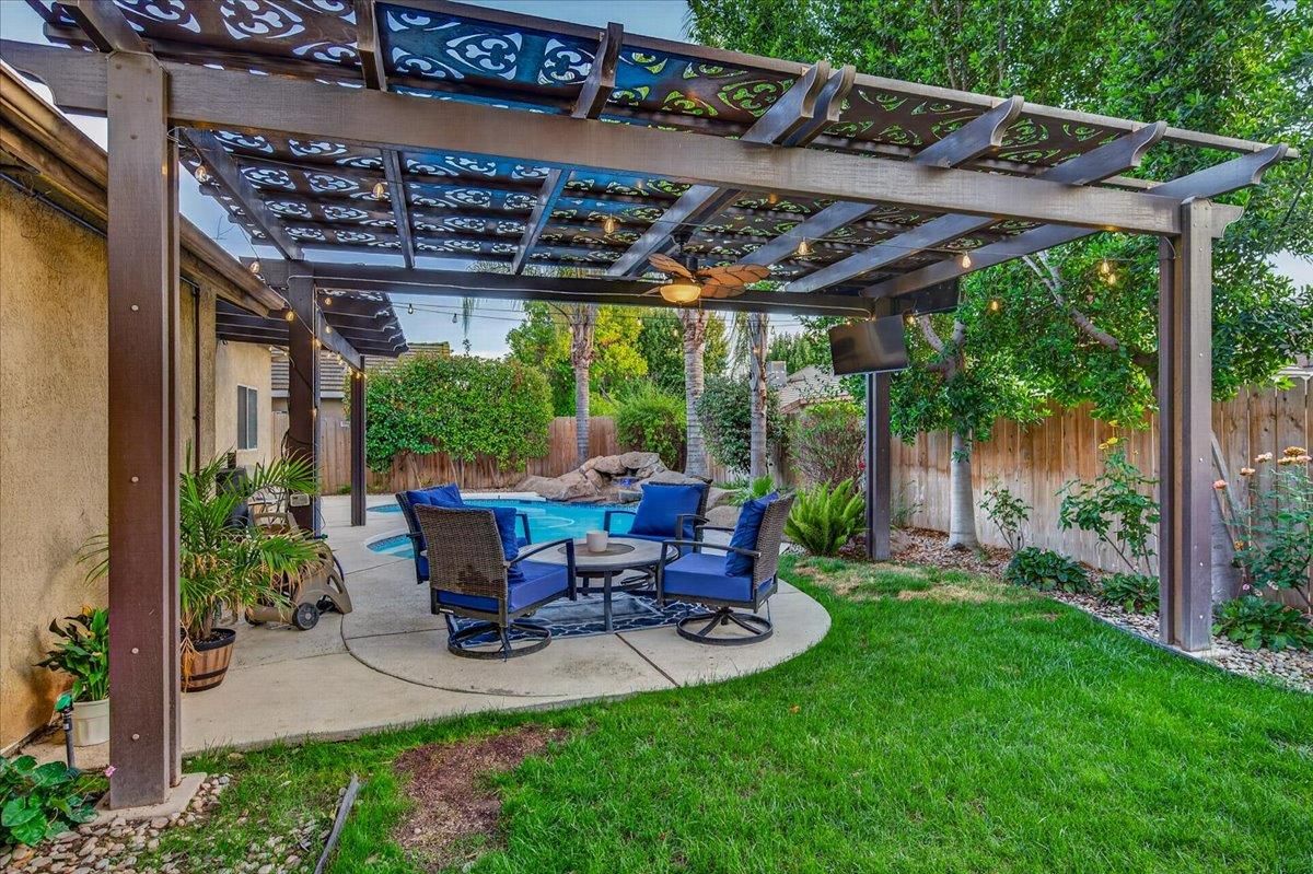 Property photo 46