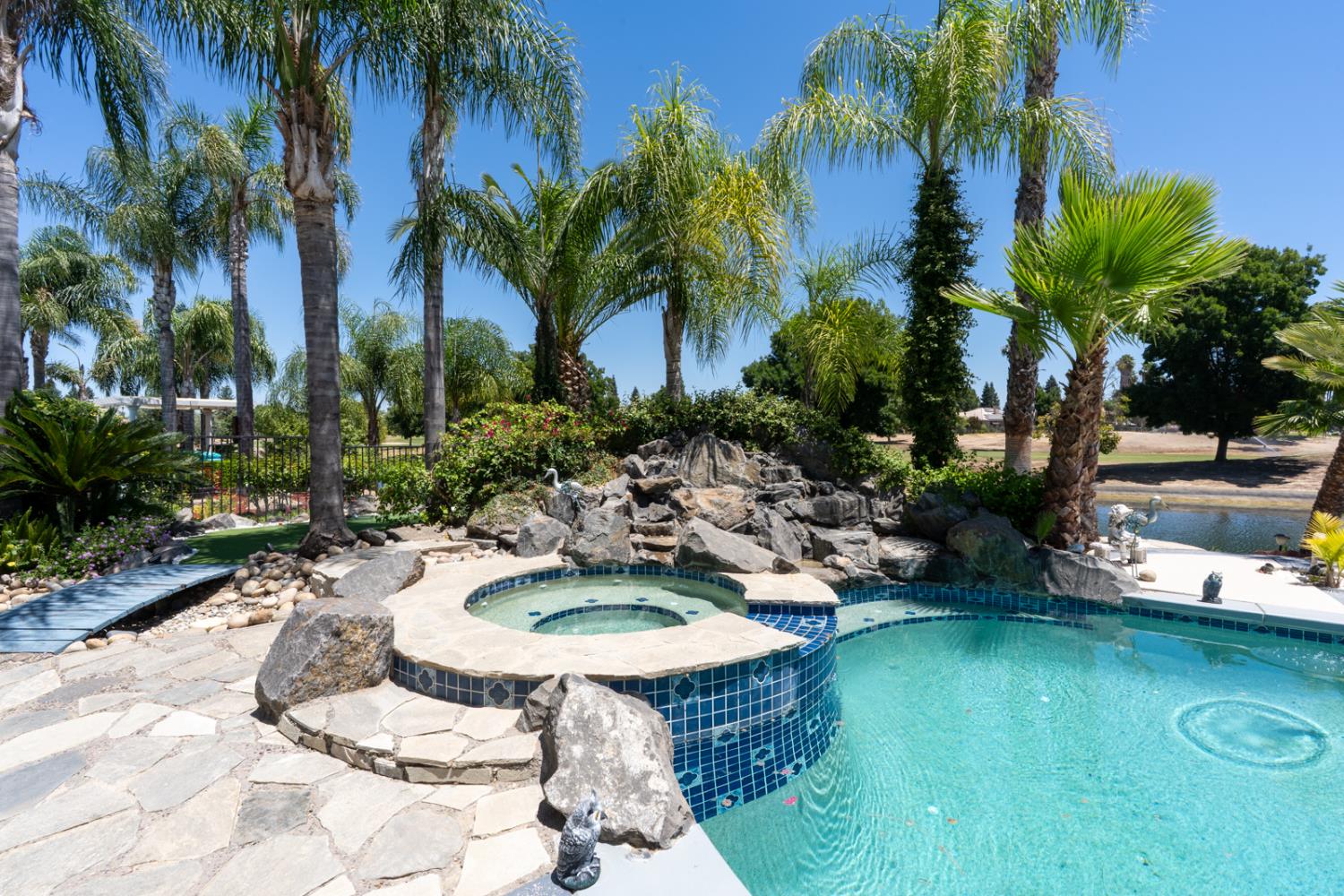 Property photo 23