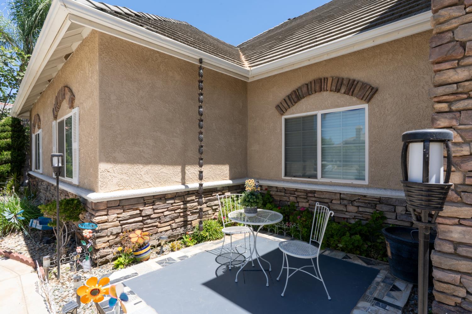 Property photo 38