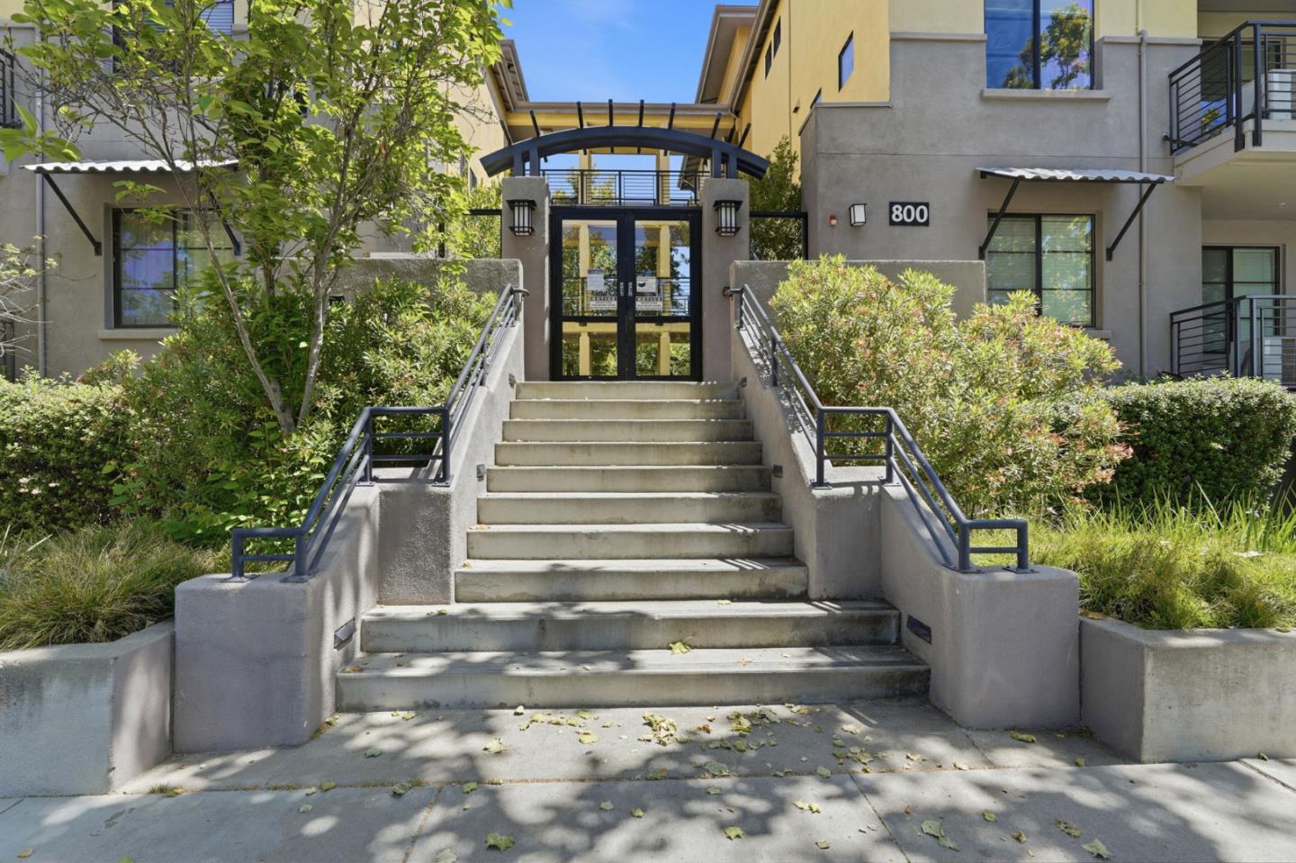 800 N 8th St Unit 129