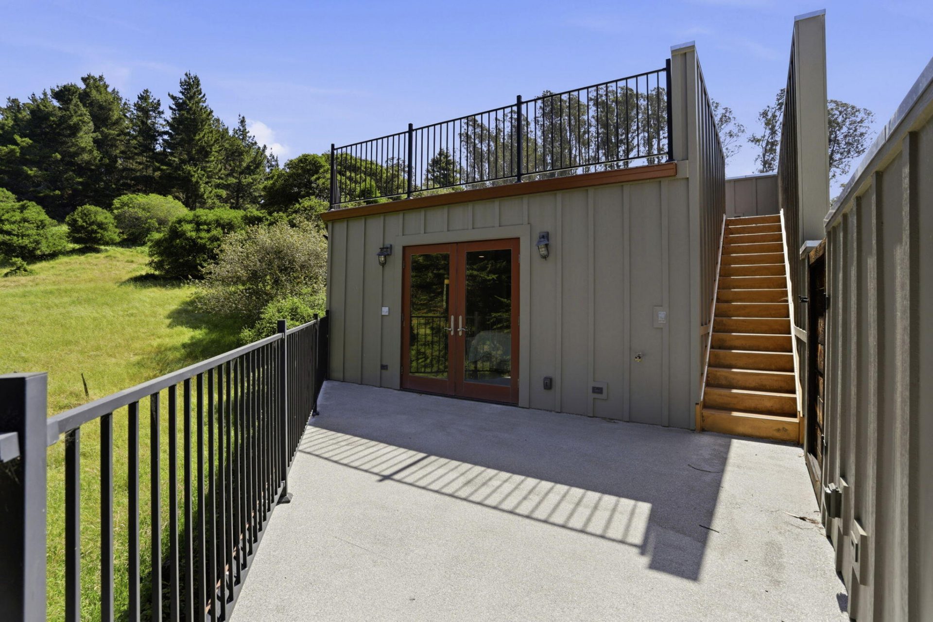 Property photo 46