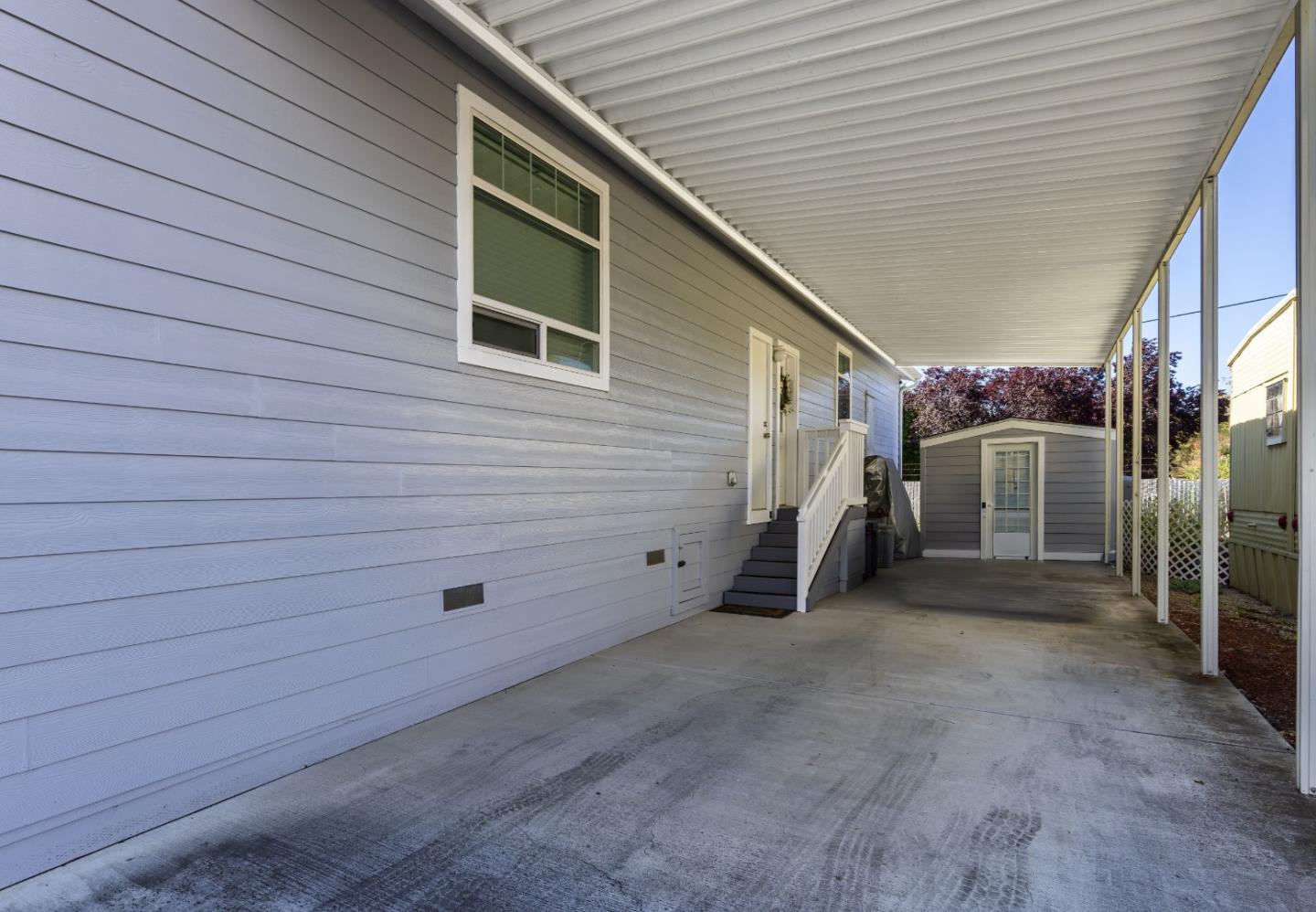 Property photo 34