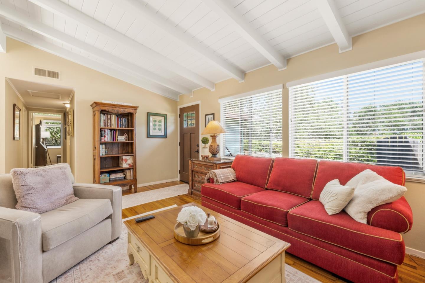 17 Loma Vista Pl