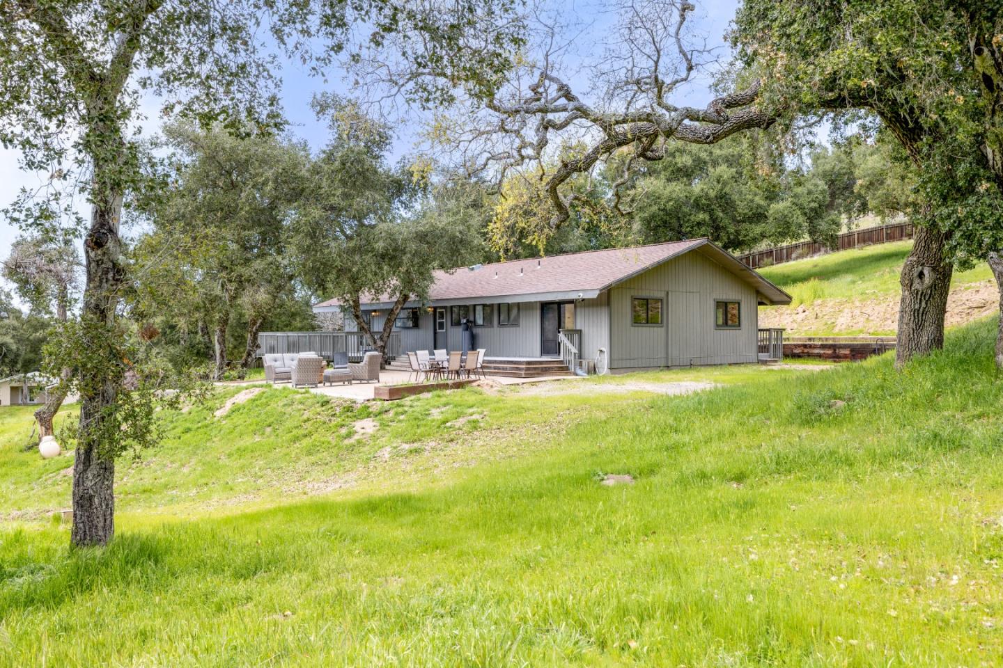 Property photo 37