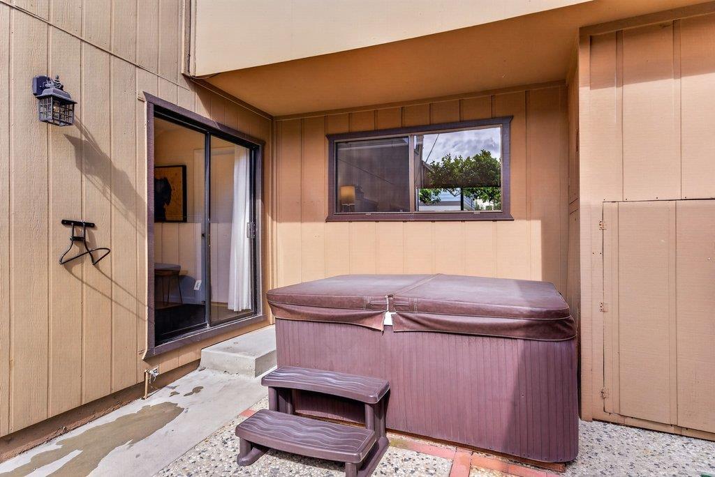 Property photo 35
