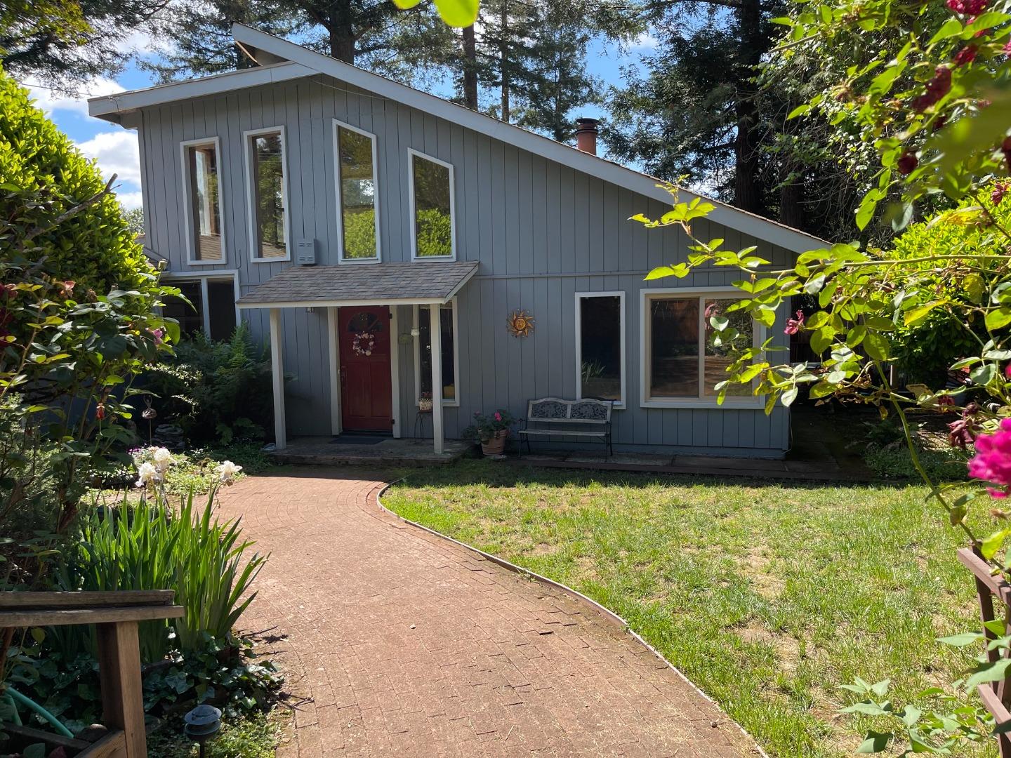 200 Riverside Railroad Dr