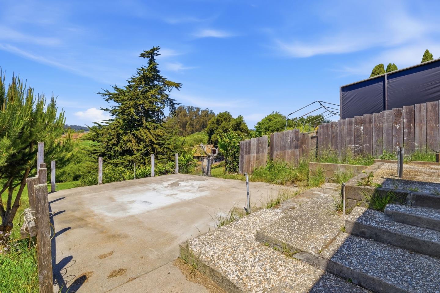 Property photo 40