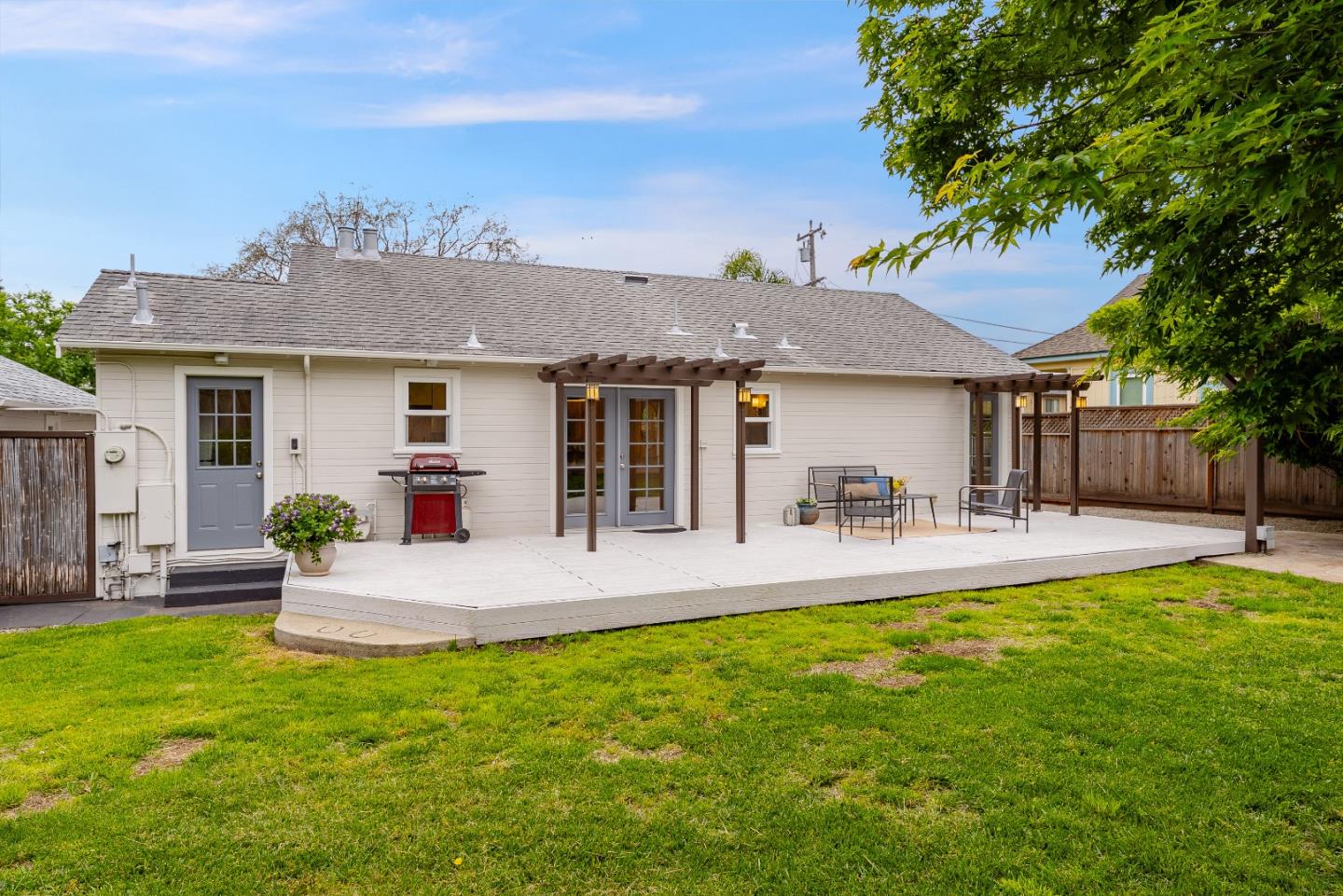Property photo 35