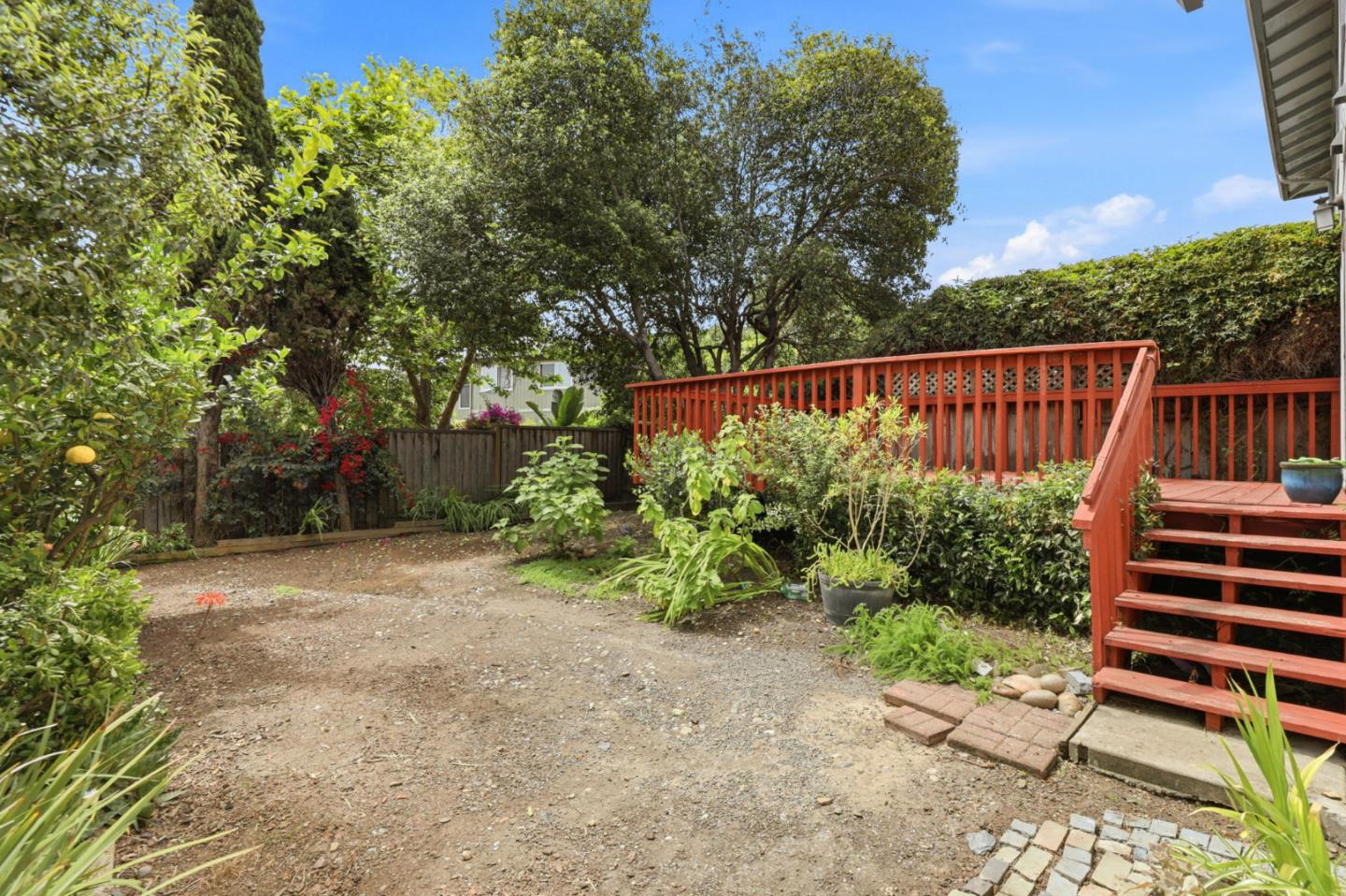 Property photo 33