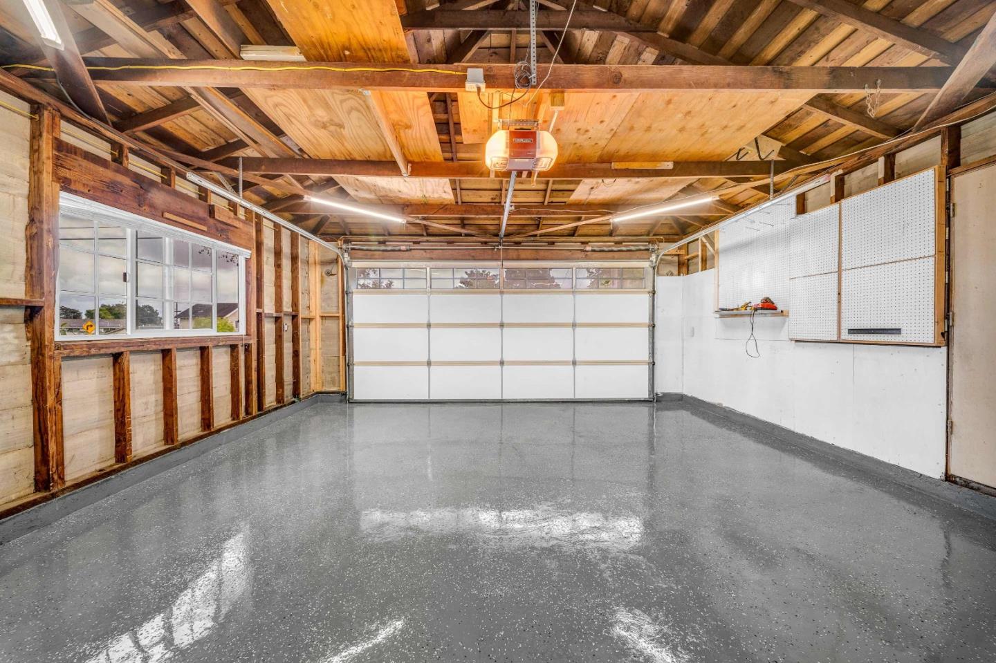 Property photo 44