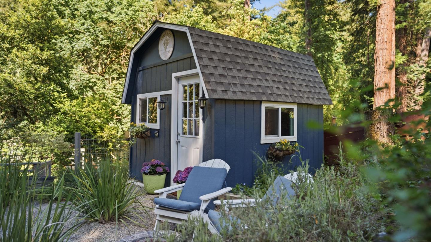 Property photo 35