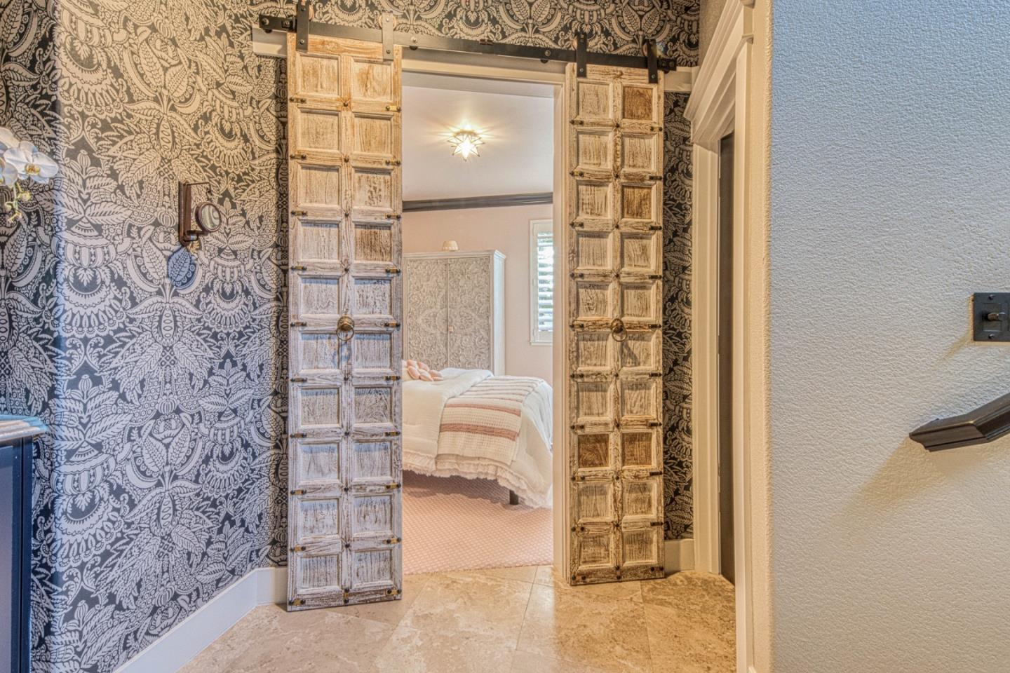 Property photo 35