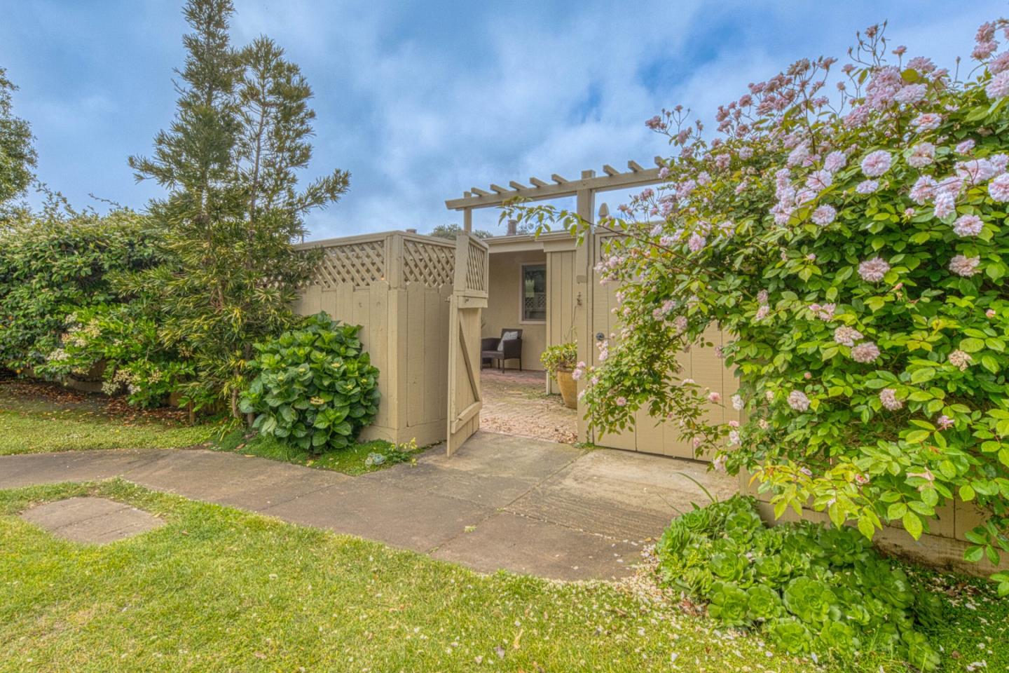 Property photo 35