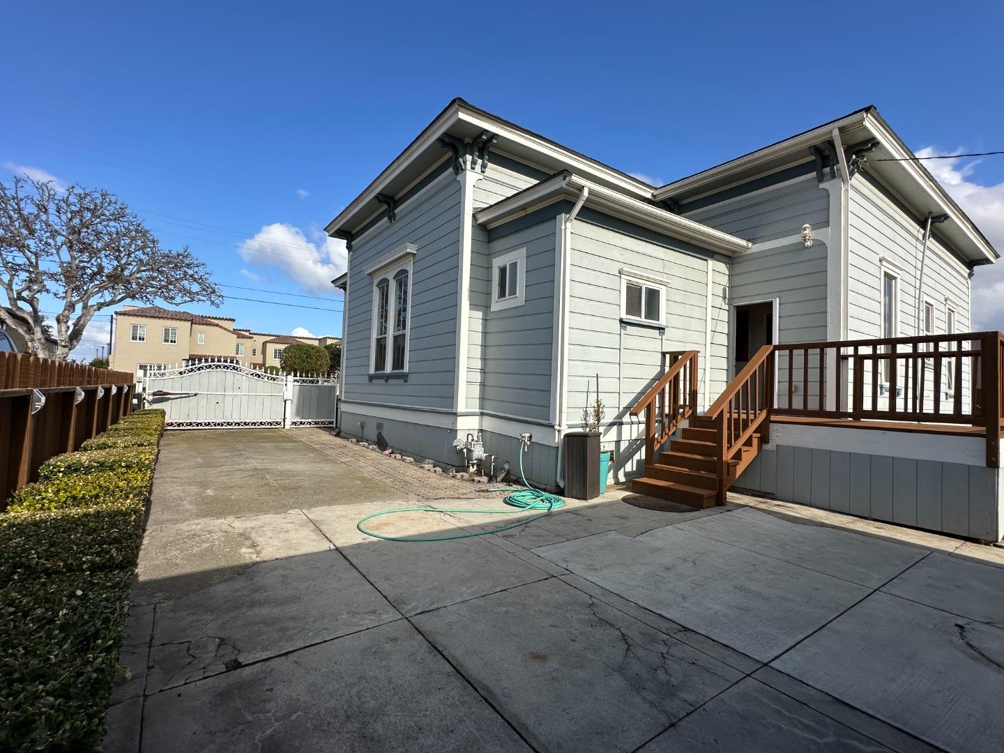 Property photo 23