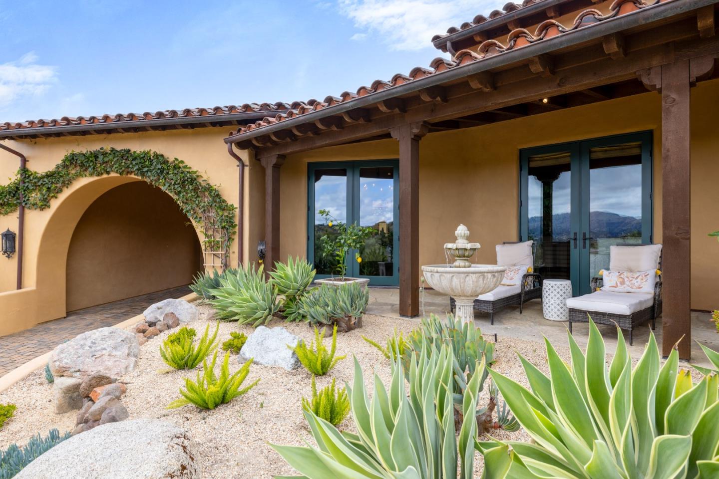 Property photo 33