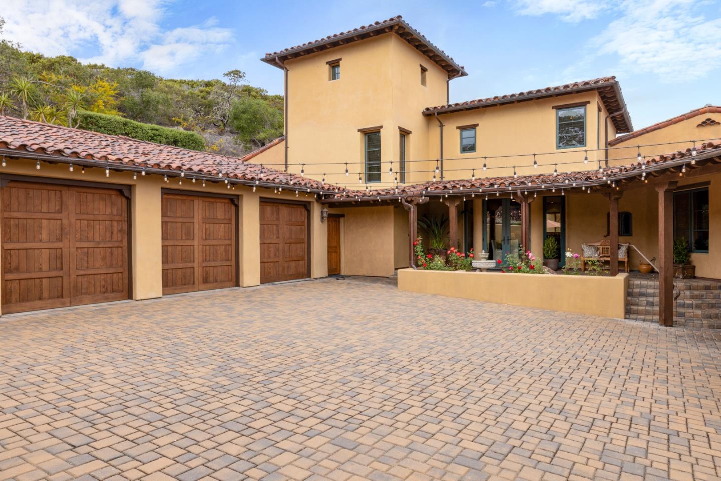Property photo 35