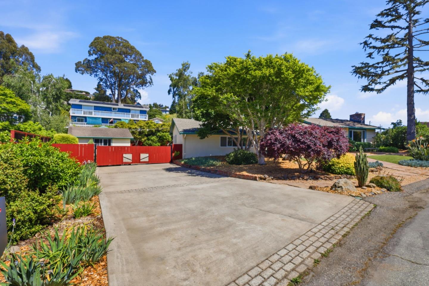 Property photo 31