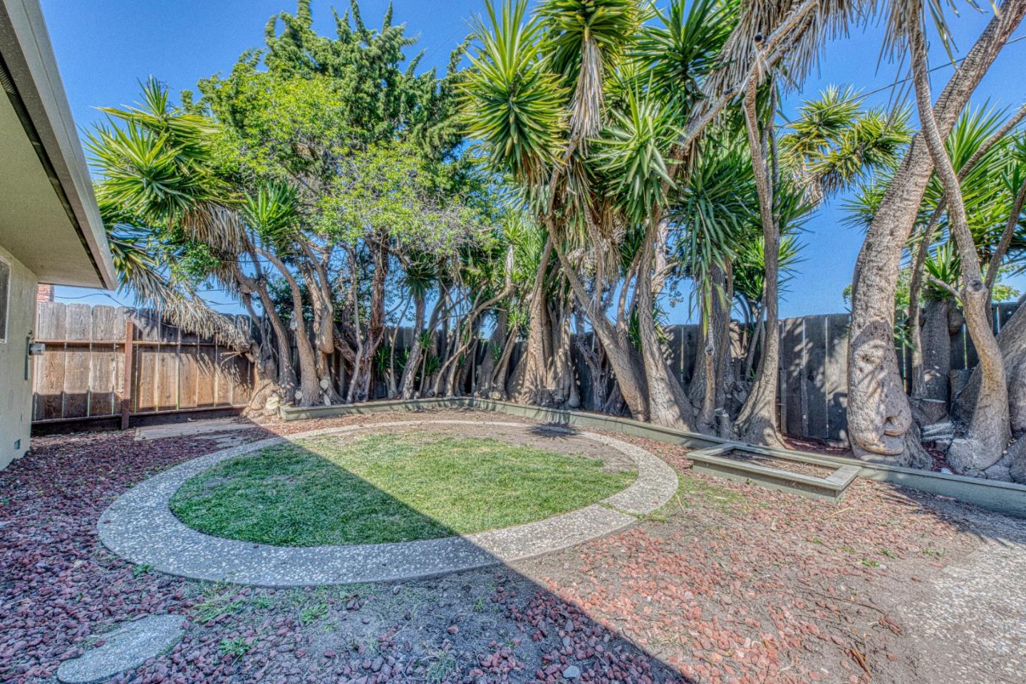 Property photo 39