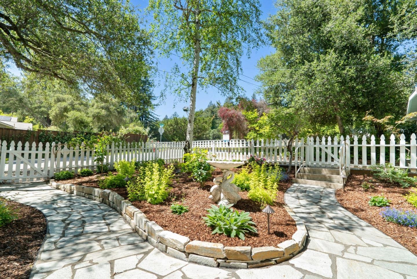 Property photo 40