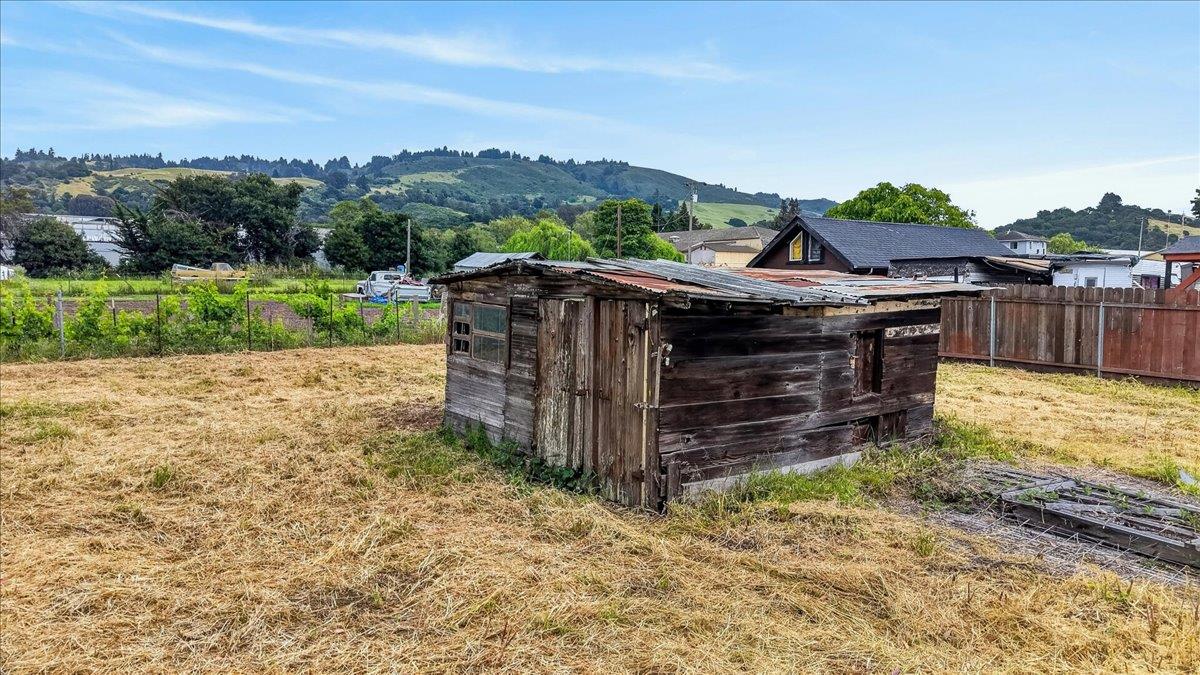 Property photo 32