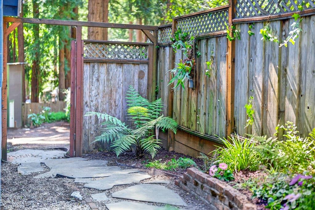 Property photo 44
