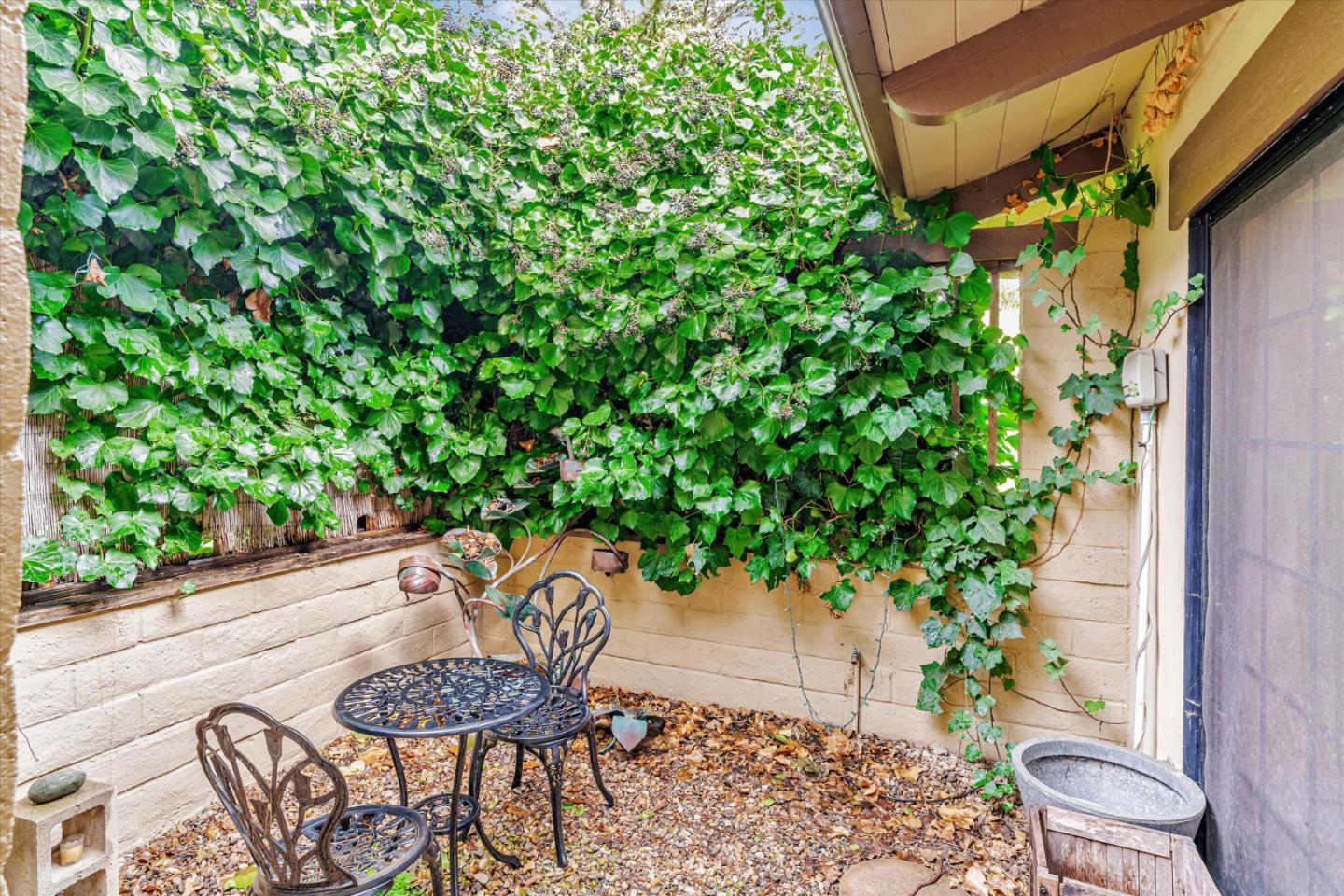 Property photo 48