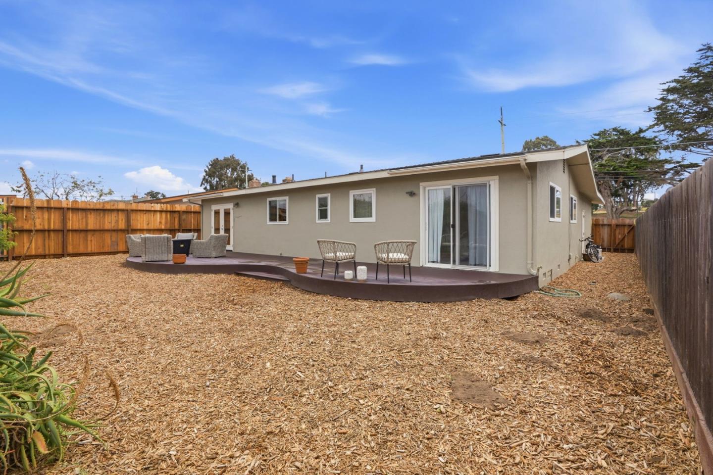 Property photo 33