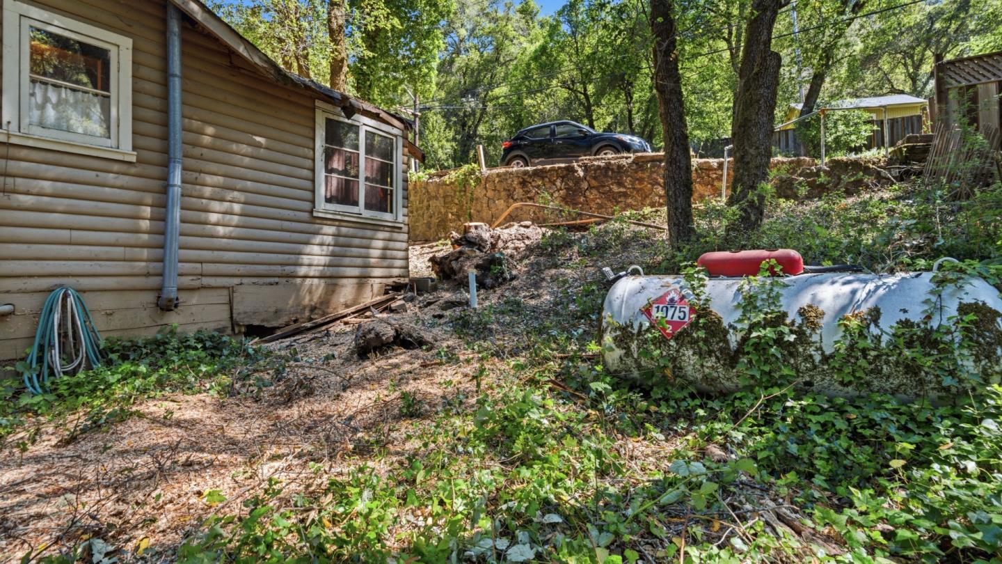 Property photo 33