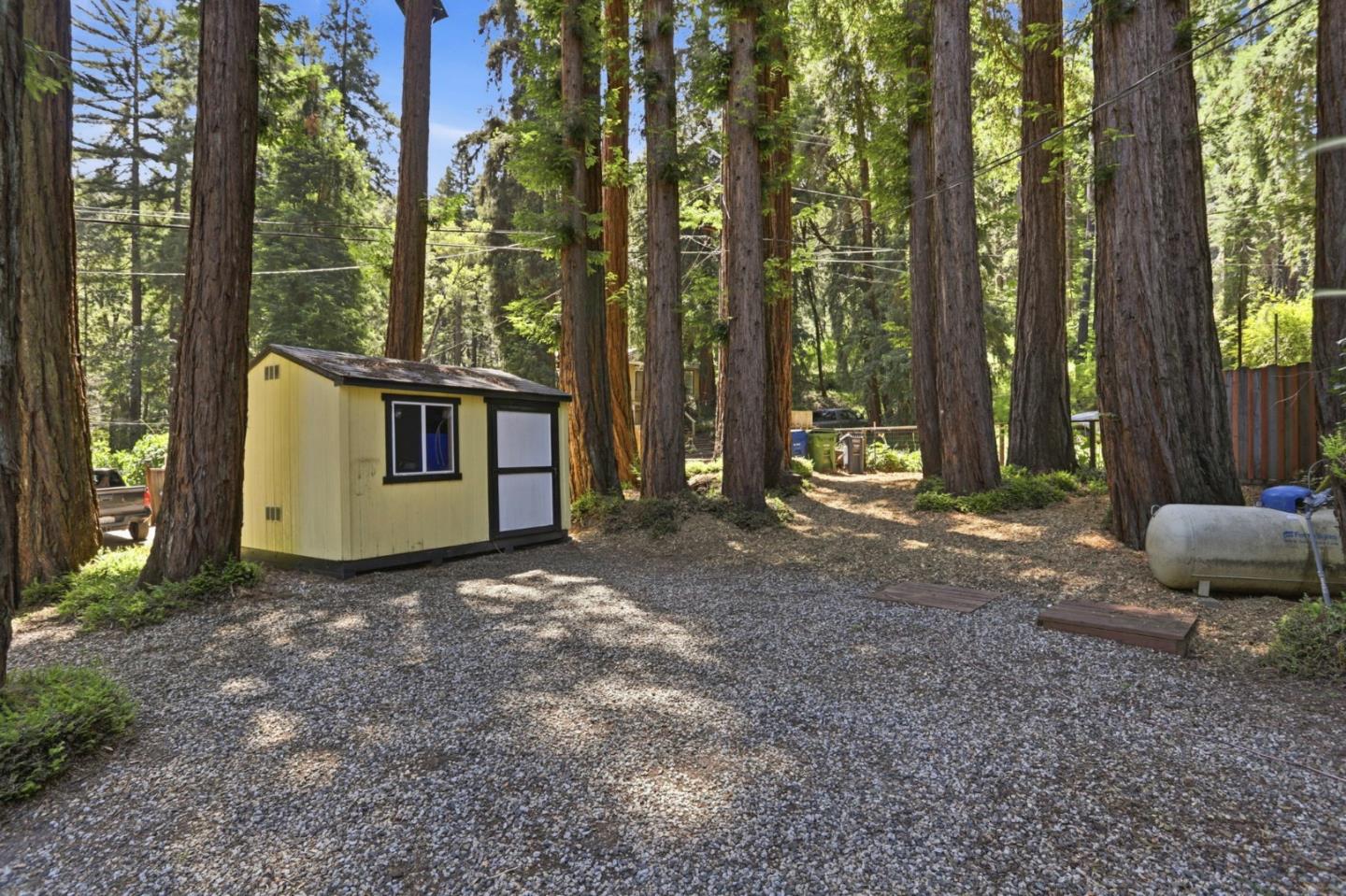 Property photo 28