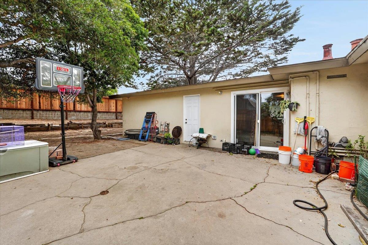 Property photo 32