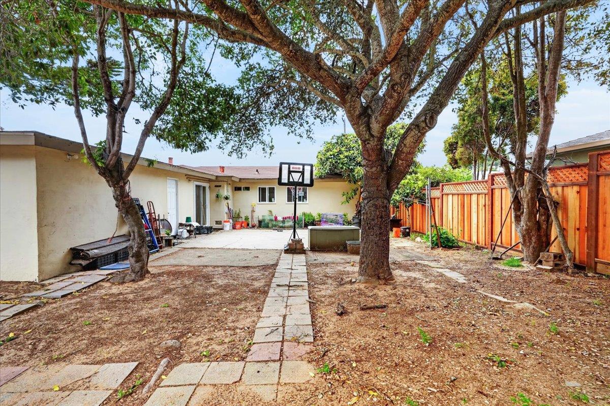 Property photo 34