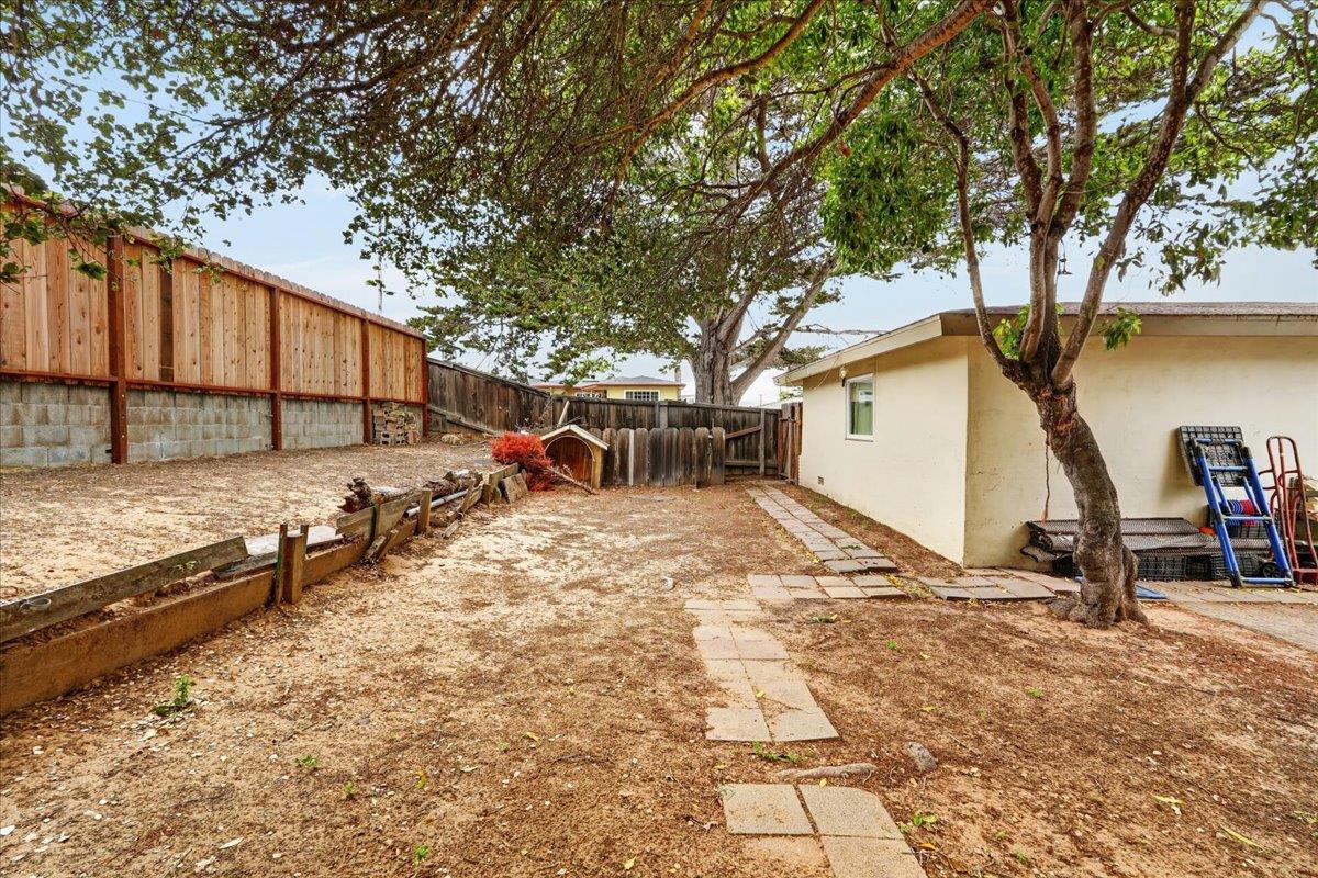 Property photo 35