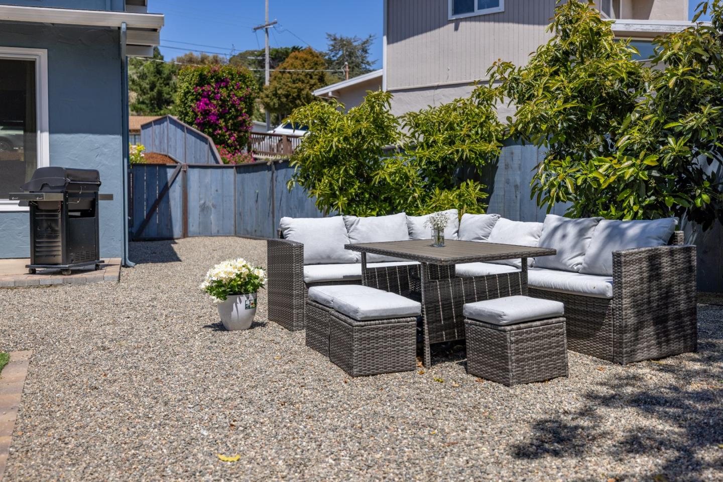 Property photo 33