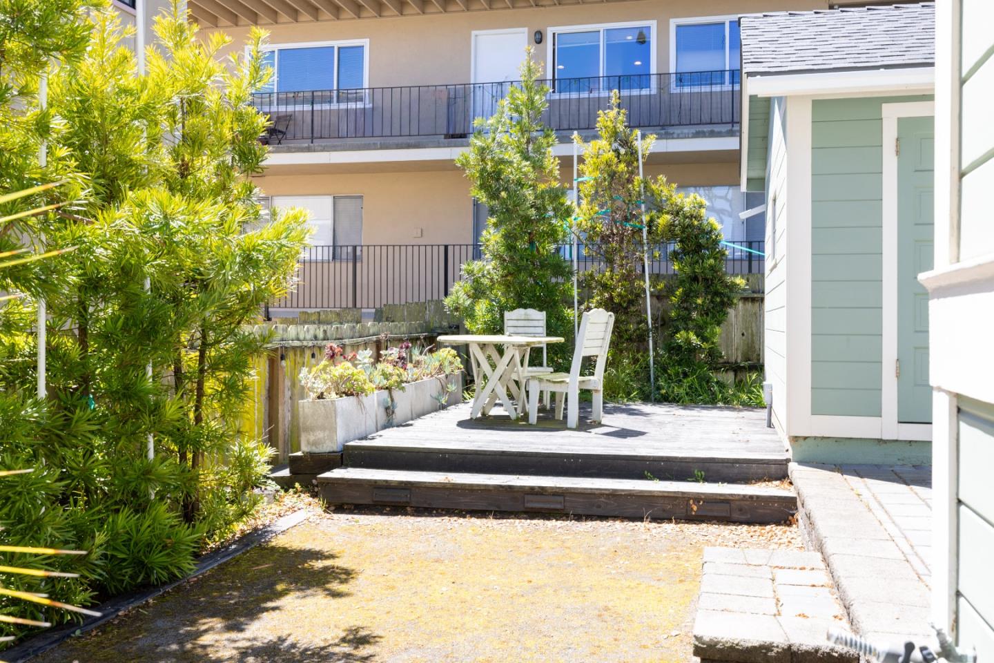 Property photo 35