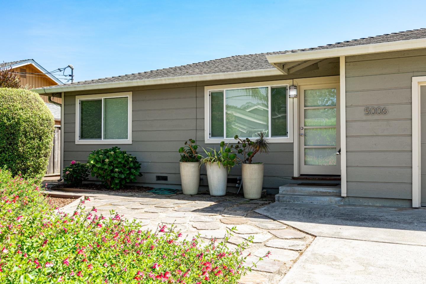 Property photo 46