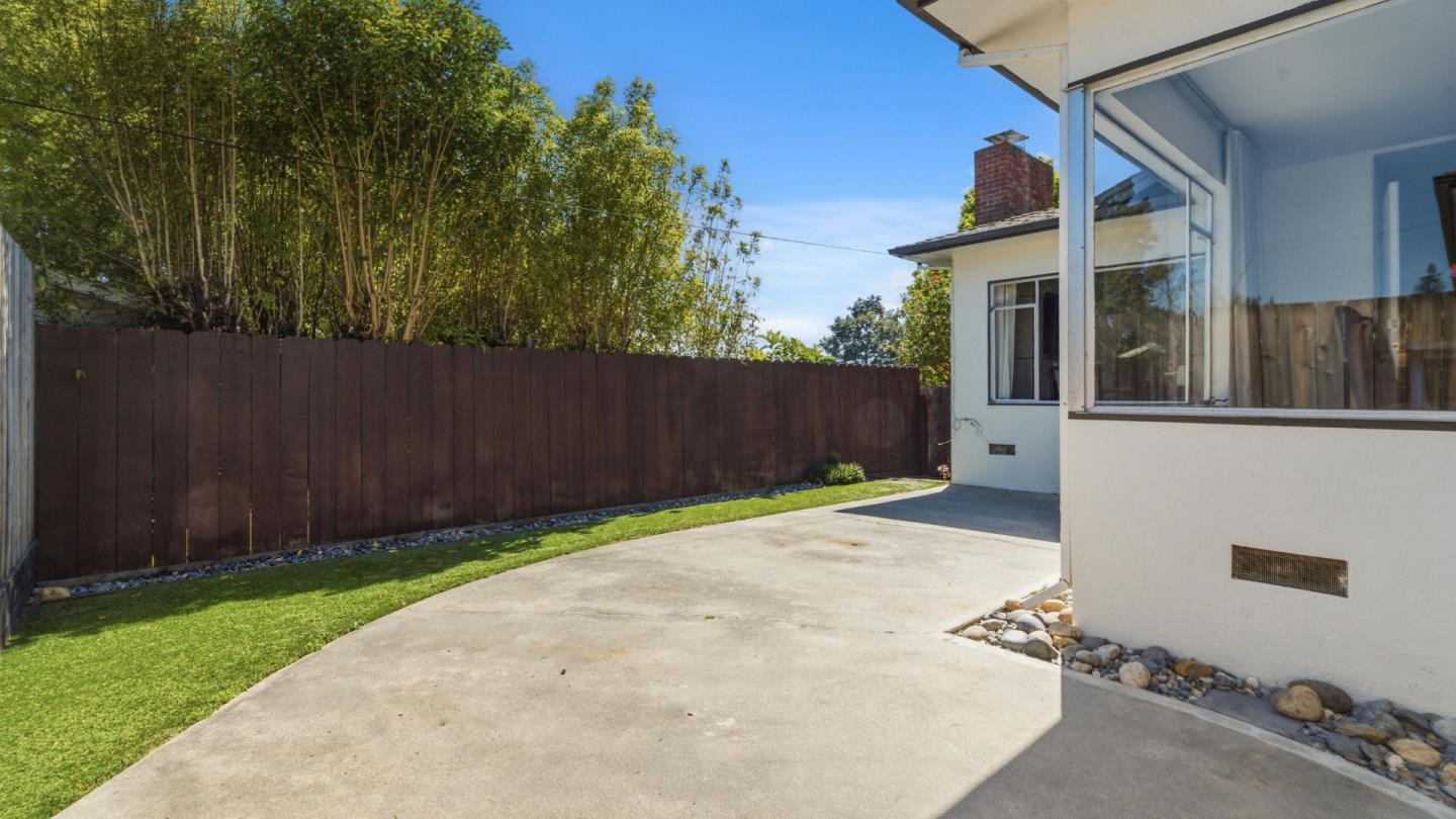 Property photo 44