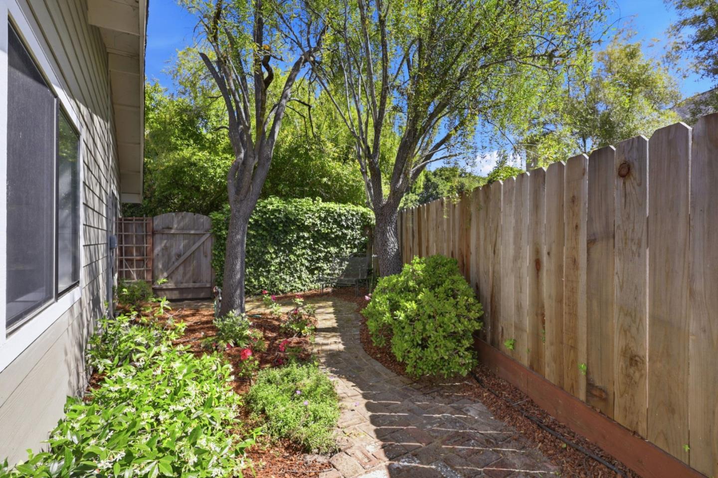 Property photo 30